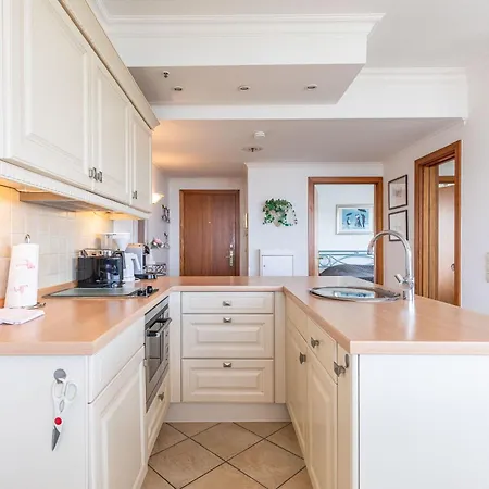 Trelleborgallee, 140 *